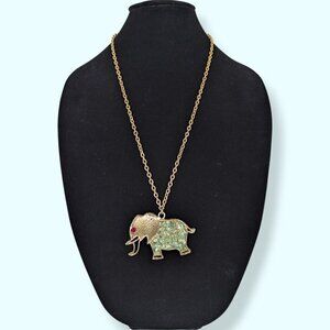 Vintage Green Aventurine Chip Elephant Necklace